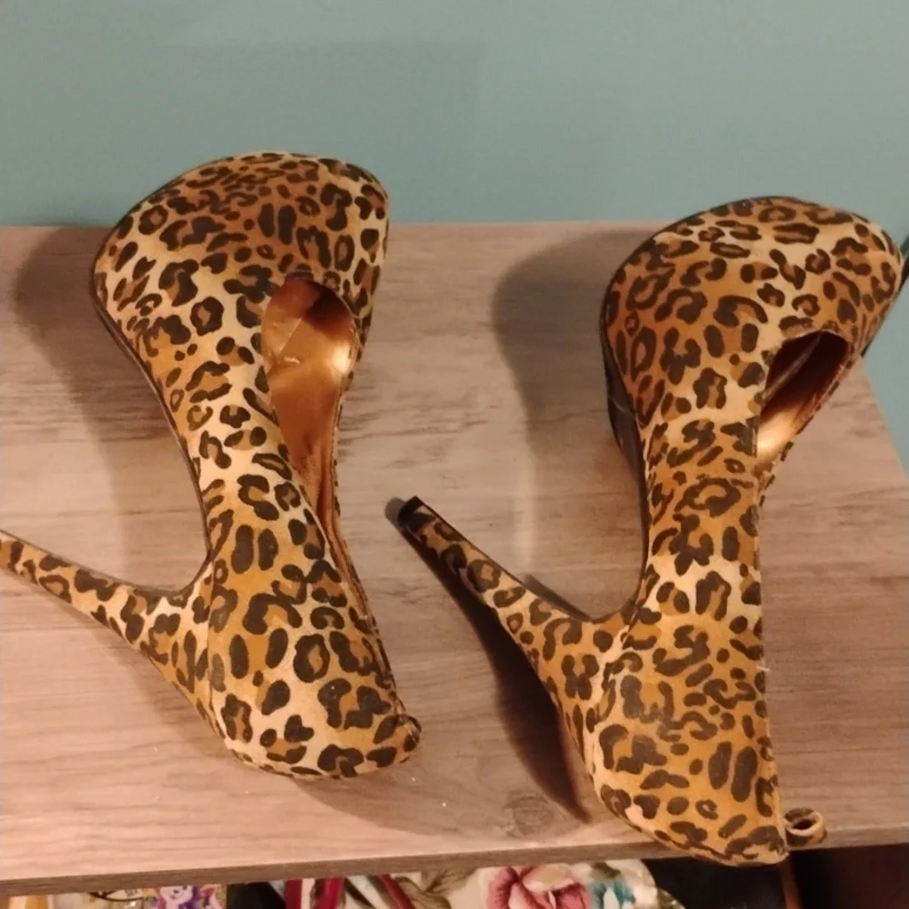 Red Circle Animal Print Platform Heels